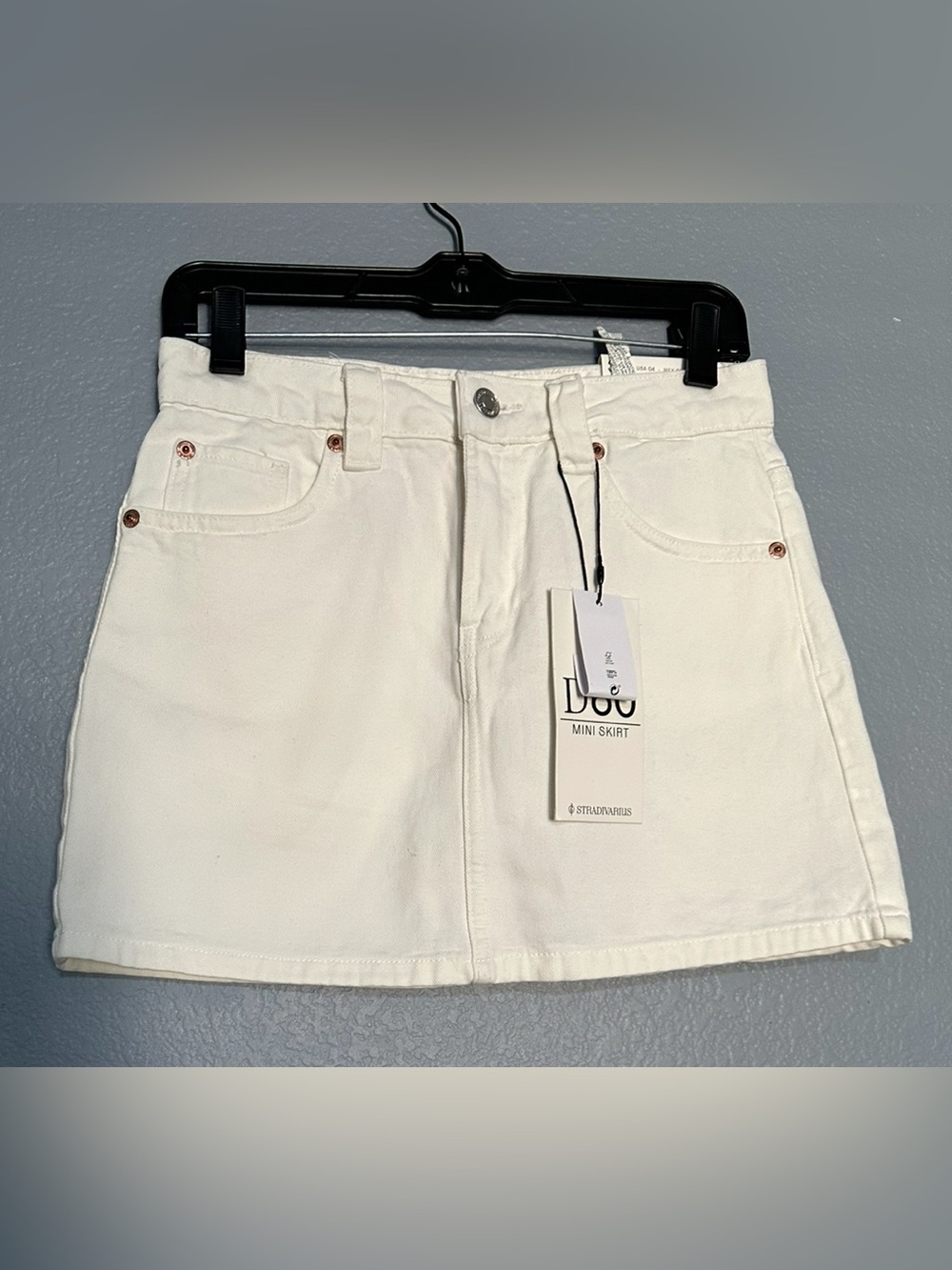 NWT STRADIVARIUS DENIM MINI SKIRT